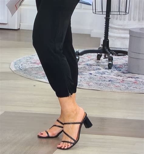 Qvc Host Jennifer Coffey Feet | Hot Sex Picture
