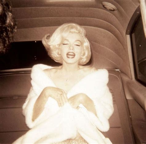 Goddess Marilyn Marilyn Monroe Photos Marilyn Monroe Fashion