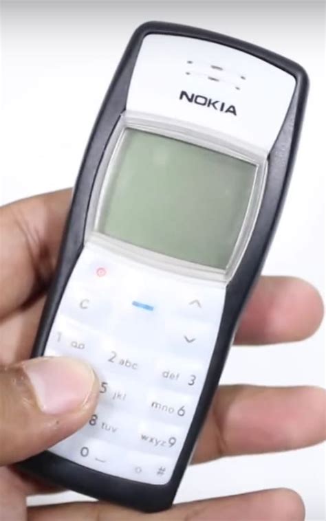 Nokia has a reputation of making brick phones from a long time and this video shows you how bricky can w nokia phone be. 12 mind-blowing facts about the original Nokia 'brick ...