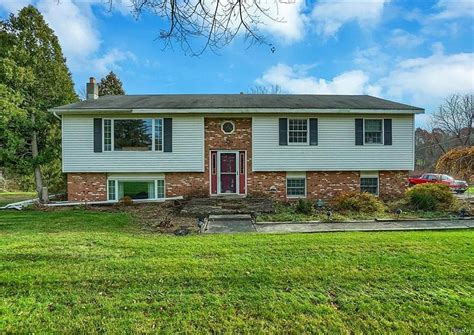 118 Forest Road Wallkill Ny 12589 Zillow