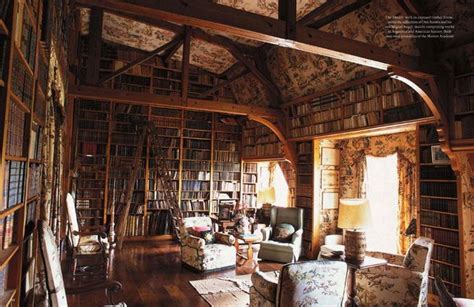 Old World Home Library In 2020 Home Libraries World Of Interiors