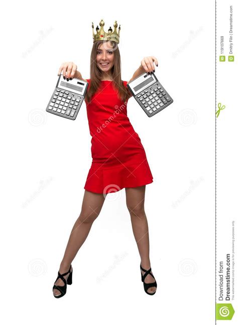 Frau Im Roten Kleid Mit Taschenrechner Stockbild Bild Von Rabatt Gewinn 119107669