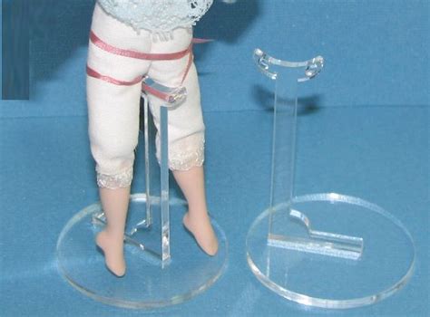 Acrylic Doll Stands