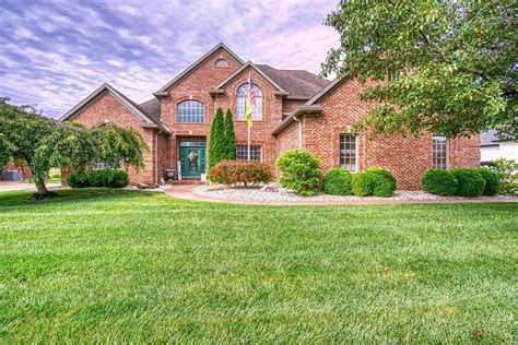 500k to 600k Homes for Sale in Newburgh IN