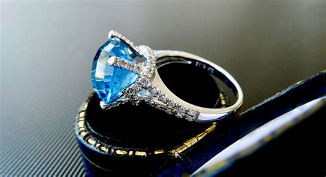18ct Blue Topaz And Diamond Ring Blue Topaz And Diamond Dress Etsy