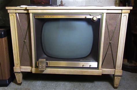 SOLD Zenith Space Commander Tv SOLD - For My Generation