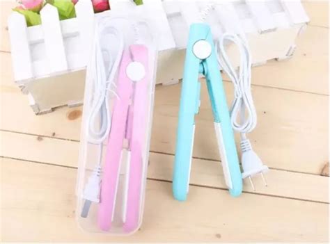 Mini Portable Hair Curl Straightener Flat Iron Perm Splint With Plastic