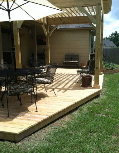Planning the style of the deck is as important as planning the home interior. Pin by Simon J on Exteriors | Low deck designs, Patio ...