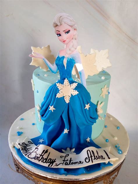 Savor Freshly Baked Frozen Elsa Themed Cake Ouac