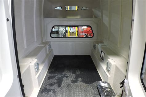 65 Walk In Fiberglass Truck Body Composite Truck Body Truck Topper