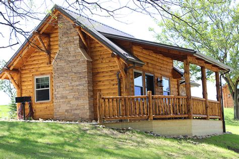 Buckhorn builders has perfected building log homes to customer specifications. Berlin, Ohio Cabin Rentals :: Romantic Cabin for Two