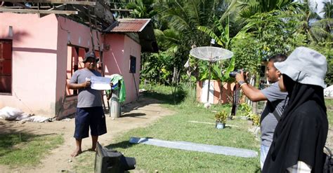 Gempa berkekuatan m 6,2 mengguncang blitar, jawa timur, kemarin malam. Gempa Bumi 3,7 SR Mengguncang Malang Raya - Tirto.ID