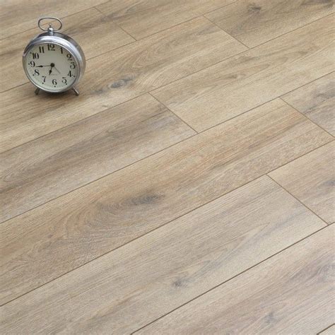 Loft Golden Oak Laminate Flooring Directwoodflooring Dwf