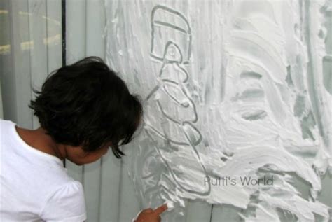Sentences with phrase «to draw that sword». Shaving Cream Drawing !! ~ Putti's World -kids-activities