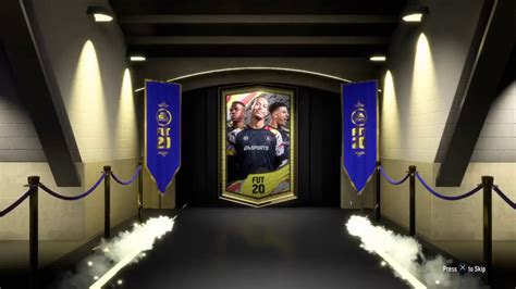 Get the latest on the english defender. FIFA 20 TOTY Trent Alexander-Arnold IN A PACK!! - YouTube