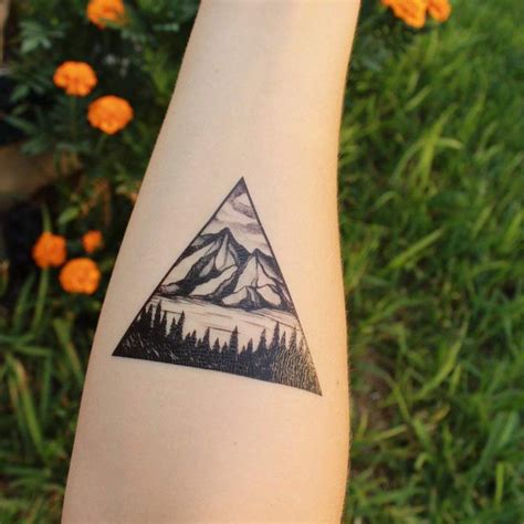 40 Amazing Mountain Tattoo Ideas 2021 Harunmudak