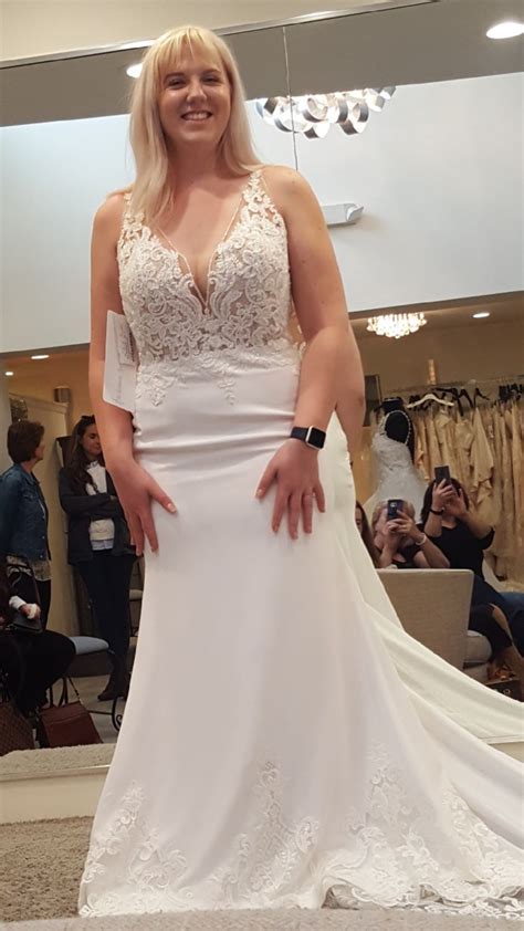 We are proud to be a pronovias premium dealer. Pronovias Erandi New Wedding Dress Save 49% - Stillwhite