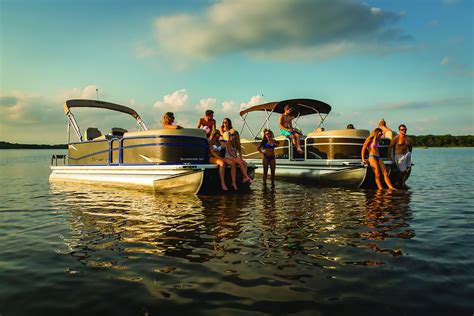 Best Boats For Central Florida Lakes And Rivers Series Mount Dora Boats