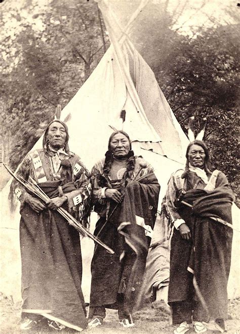 Сичангу лакота 1880 е гг Коренные индейцы Американские индейцы Старые фотографии
