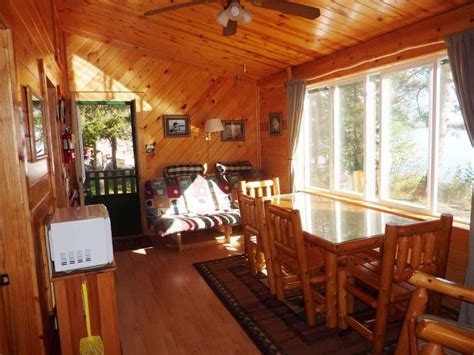 Moose track adventures is located only 7 miles from ely minnesota and just outside the boundary waters. Cozy Cabin Stay | Ely Minnesota Resort | Moose Track ...