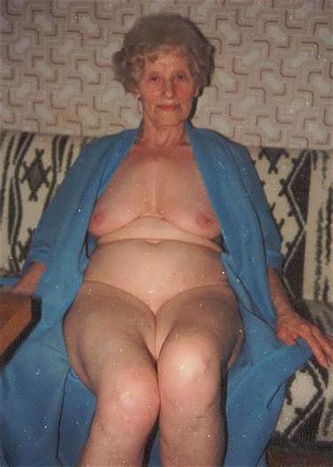 70 Grandmas Nude. 