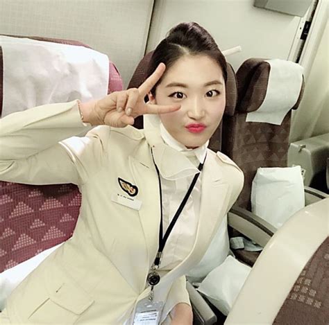South Korea Korean Air cabin crew 大韓航空 客室乗務員 韓国 Flight attendant Korean air Korea