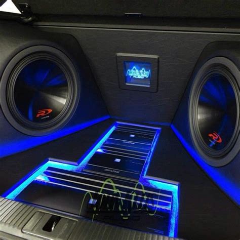 I challenge anyone to find a locally owned shop with better customer service and products than cuevas customs. Best 25+ Car Audio ideas on Pinterest | Car audio near me ...
