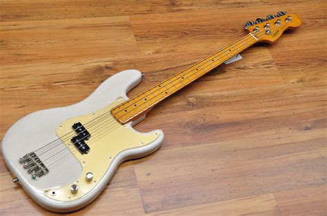 Squier FSR Classic Vibe Late 50s Precision Bass Maple Fingerboard