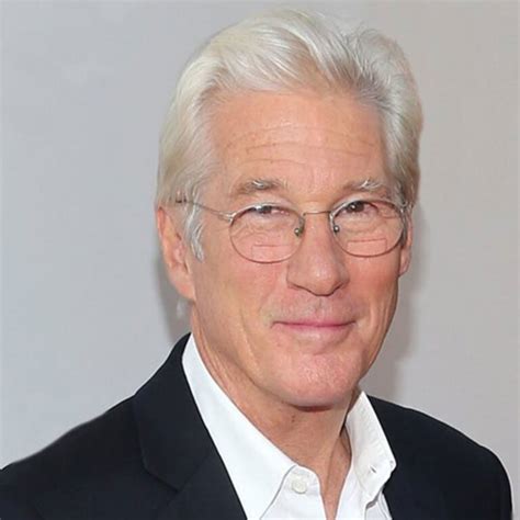 Tired And Gray Haired Old Man 72 Year Old Richard Gere Appeared In