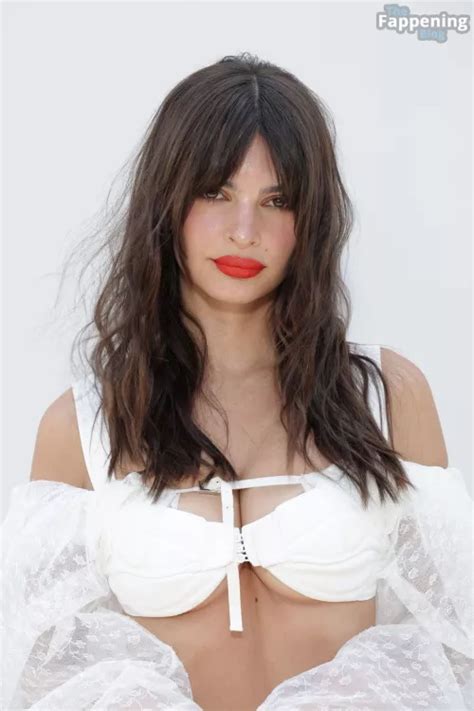Emily Ratajkowski Shows Off Her Flawless Figure In A White Dress 75 New Photos Video