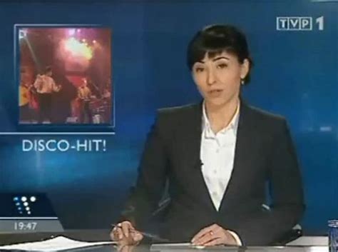 Siedem lat temu danuta holecka, dziś twarz dobrej zmiany w tvp, dziękowała jurkowi owsiakowi za to, że jej syn mógł skorzystać ze sprzętu kupionego przez wośp. TOP 10 najładniejszych prezenterek Wiadomości TVP1 ZDJĘCIA