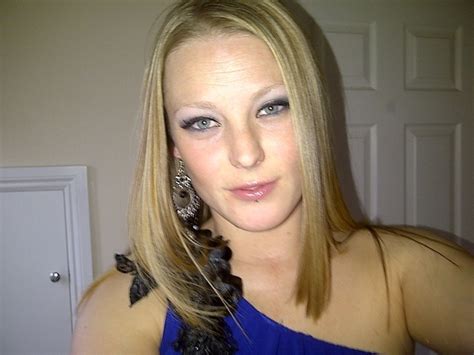 Fifimarsh 30 From Wolverhampton Is A Local Milf Looking For A Sex Date