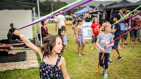 2017 Illawarra Folk Festival ‘folkies’ All Friends At Annual Song And Story Fest Illawarra