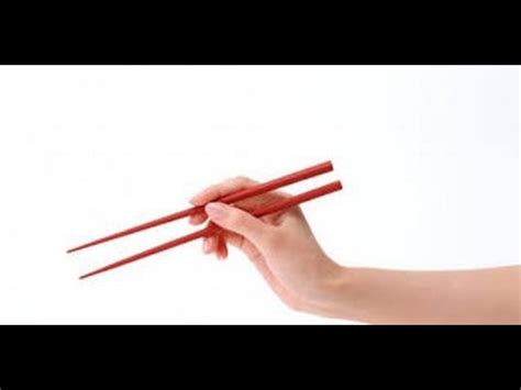 5 steps to use chopsticks properly! How to Use a Chopstick to Eat Noodles - YouTube