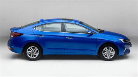Hyundai elantra's safety features, if launched in pakistan, will transform local standards for safety in pakistan's auto manufacturing industry and will offer tough competition to elantra's main competitors. Hyundai Elantra 2021 Prices in Pakistan, Pictures and ...