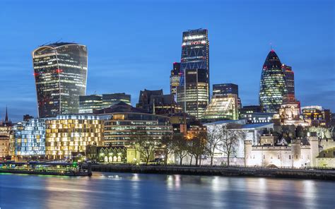London City Skyline At Night 4k Ultra Hd Desktop Wallpapers For