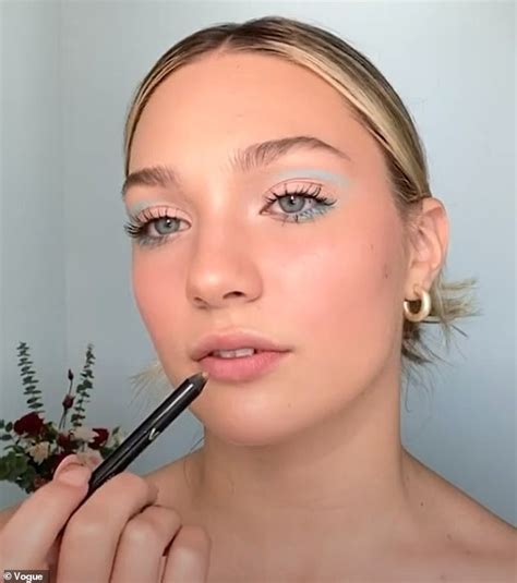 Maddie Ziegler Documents Her 1200 Daily Beauty Routine Daily Mail