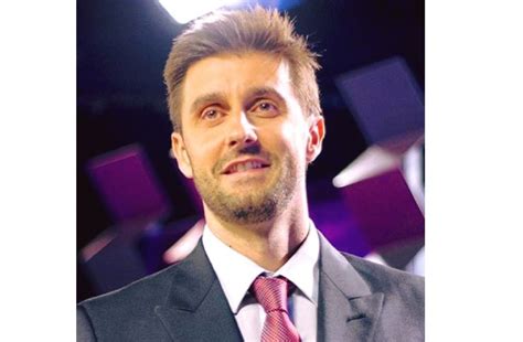 He was born on friday january 30th 1981, in lisbon, portugal daniel oliveira loves travel, adventure, variety and meeting new people, and he longs to experience all of life. Futebol: uma paixão antiga. Daniel Oliveira celebra ...