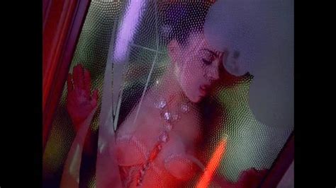 Alyssa Milano Nude Boobs And Fucking In Poison Ivy 2