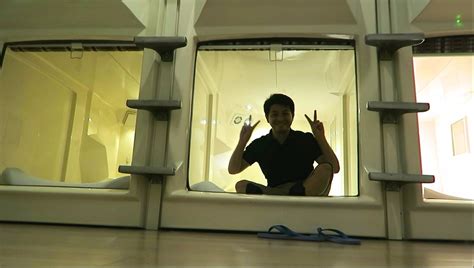 Located 2 km from saint basil's cathedral in moscow, capsule hotel capsula features a storage for belongings and a. MANILA CAPSULE HOTEL EXPERIENCE IN THE PHILIPPINES (Kabayan Hotel)