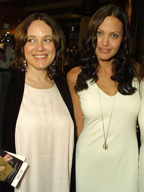 Angelina Jolies Strikingly Beautiful Mother Was Incredibly Famous