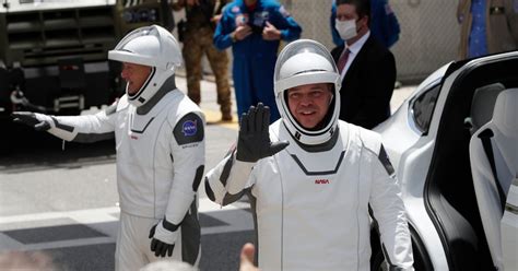 Spacex Lifts Nasa Astronauts To Orbit Launching New Era Of Spaceflight