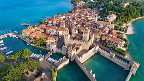 Verona Lake Garda And Countryside Private Tour From Venice Tourist Journey