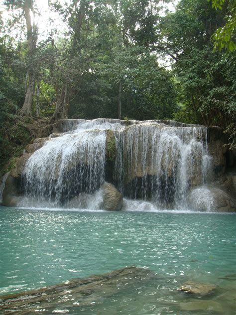 Erawan Waterfalls Si Sawat Kanchanaburi Thailand Saltos De Agua