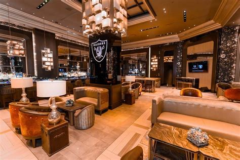 Vista Cocktail Lounge At Caesars Palace Will Be Transformed Into A Raiders Headquarters From Now