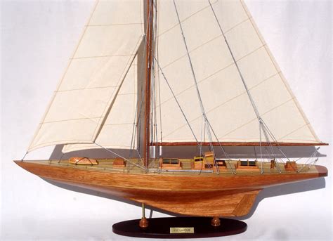 Endeavour Model Yacht Handcrafted Wooden Ready Made Sailing Boat Model