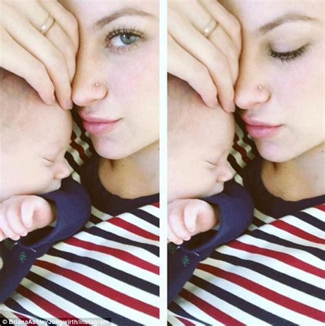 Louis Tomlinsons Ex Briana Jungwirth Shares Cute Selfie With Their Son