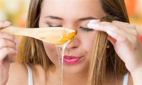 How To Lighten Dark Hair Naturally Fast With Lemon