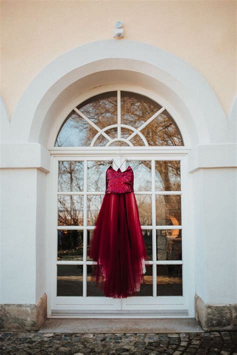 Bei uns erfahren sie schnell und aktuell, was in der region passiert. Glamrock Wedding Inspo in 2020 | Hochzeit, Traumhochzeit ...