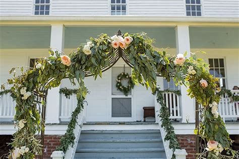 Intimate Farmhouse Wedding In South Carolina Farmhouse Wedding